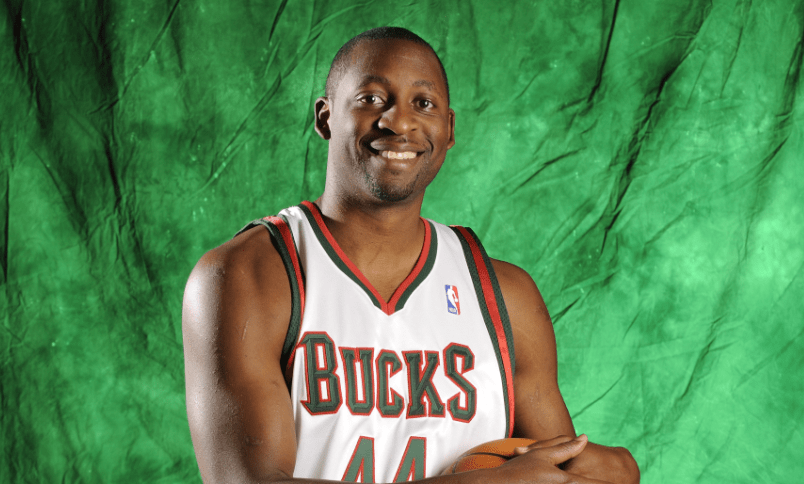 开云注册-密尔沃基雄鹿内部会议纪要流出：今晚扳平良机；法国杯使命明确；纪律约束更严格的简单介绍