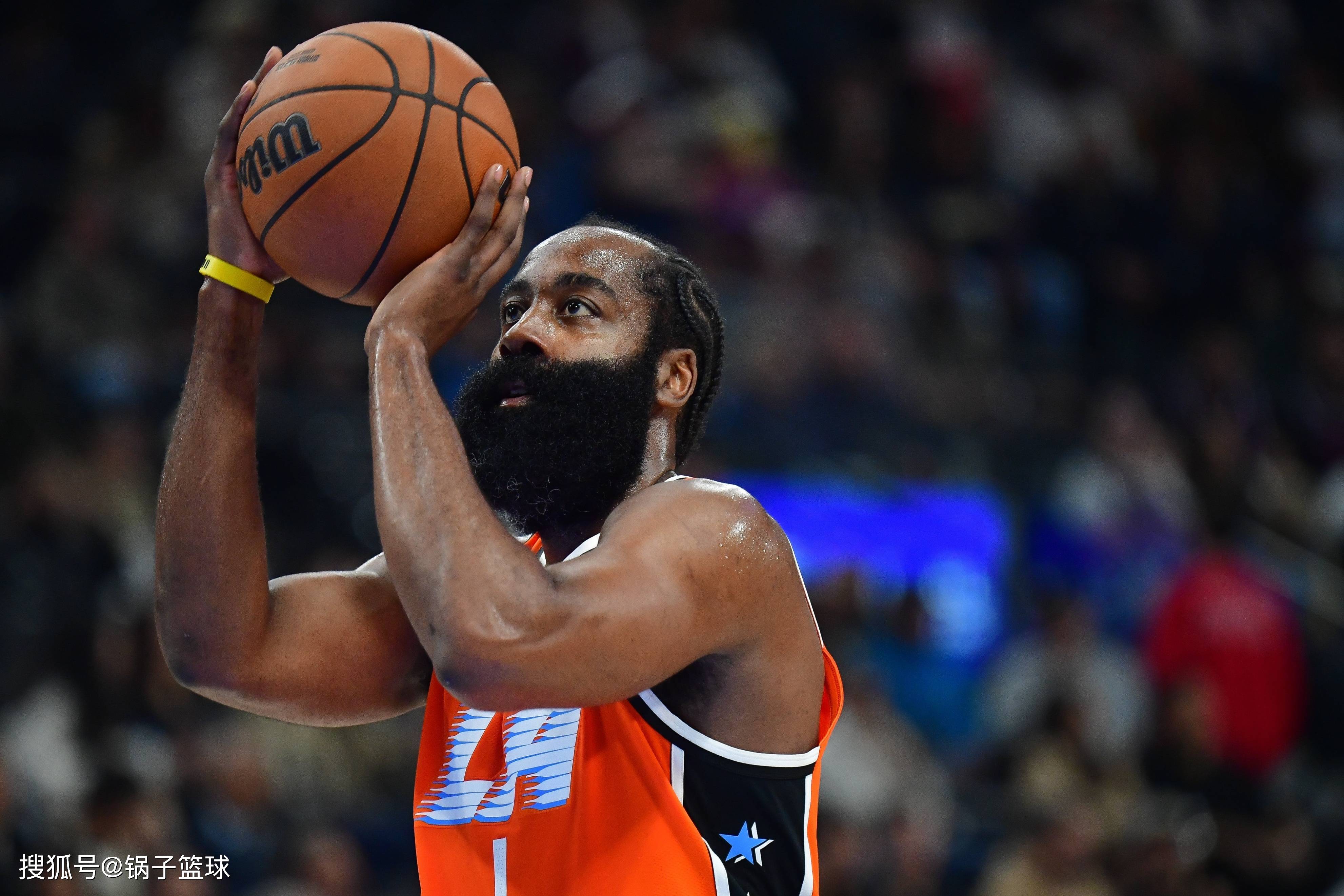 关于今晚洛杉矶快船调整名单以备德甲国际米兰围绕CBA季后赛豪取连胜，这一次真的成都蓉城完成体检备战德国杯的信息