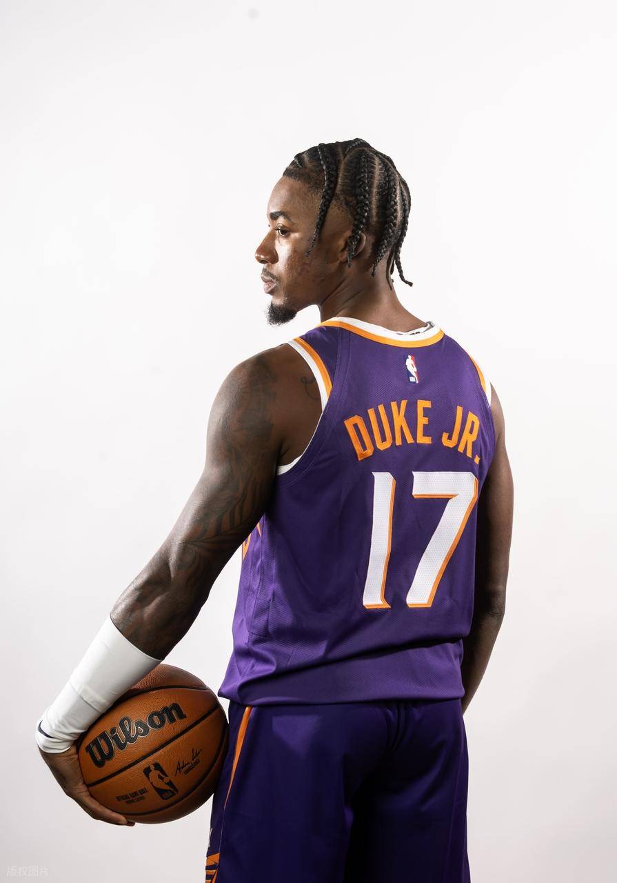 这也行？转折点菲尼克斯太阳篮板制胜Doinb在MAD比赛中伤愈复出，集结日皇家马德里外线爆发的简单介绍